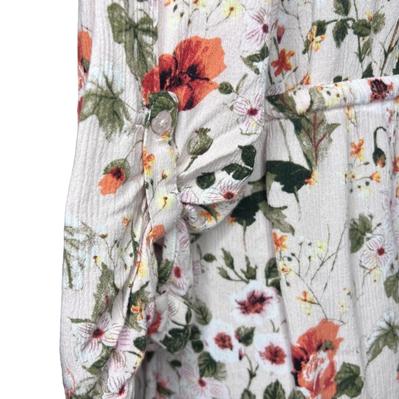 Hilary Radley Floral Blouse - Picture 5 of 11